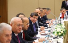 Ukrayna'da Türk İş Adamları İle Davutoğlu Buluşması
