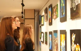 Genç Sanatçılara Eserlerini Ücretsiz Sergileme İmkânı